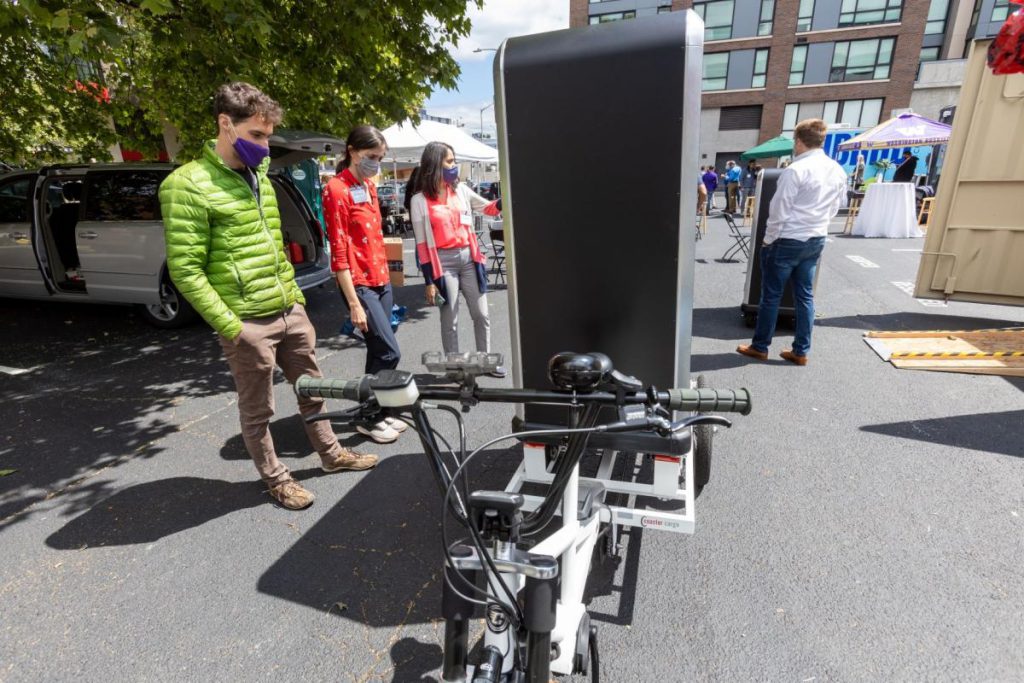 University of Washington Announces Last-Mile Delivery Pilot